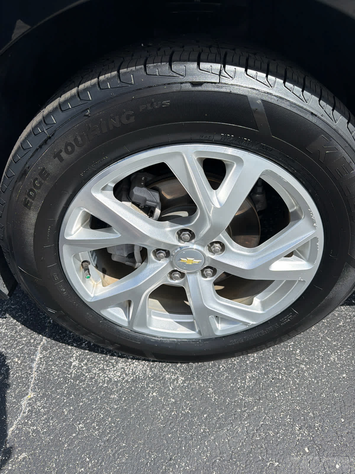 Used 2020 Chevrolet Equinox Premier FWD image 9