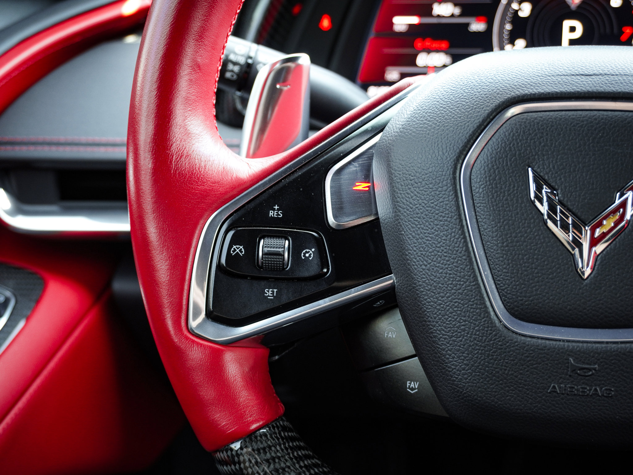 Used 2020 Chevrolet Corvette Stingray Preferred Cpe w/ 2LT Preferred Equipment Group RWD image 20