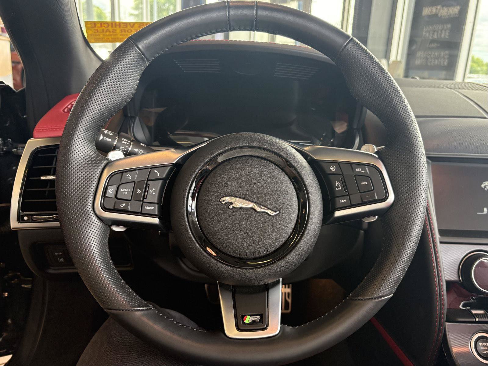 Used 2023 Jaguar F-TYPE R AWD/4WD image 11
