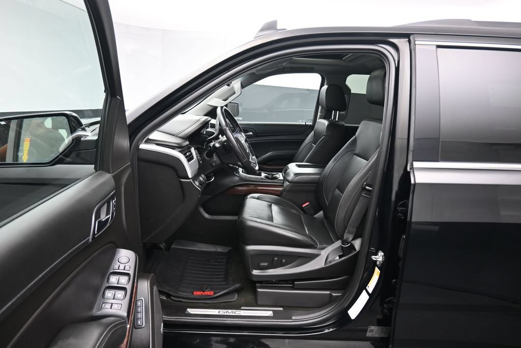 Used 2018 GMC Yukon SLT AWD/4WD image 12
