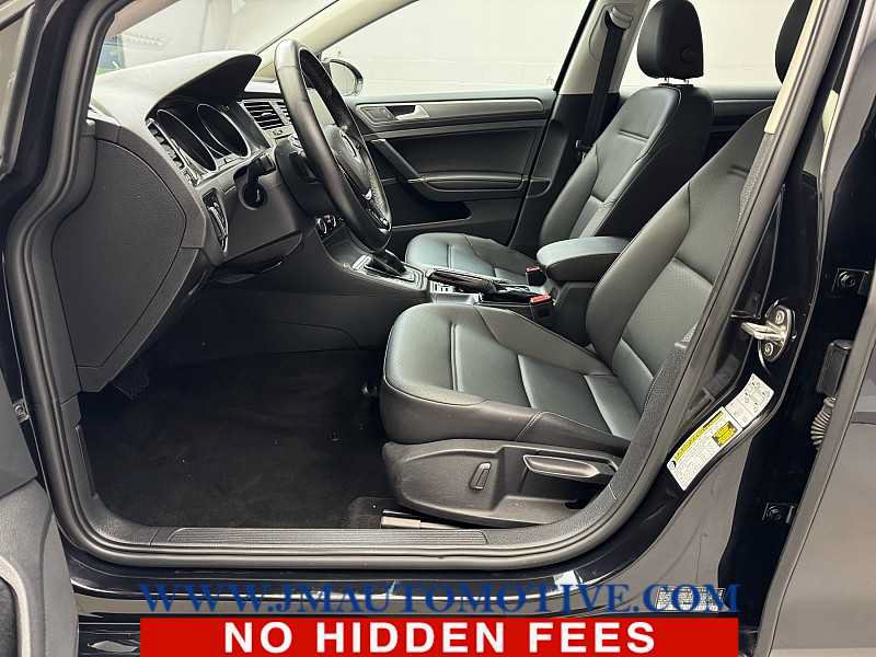 Used 2018 Volkswagen Golf SE FWD image 13