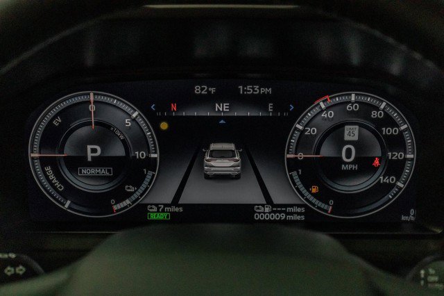 New 2025 Mitsubishi Outlander SE image 11