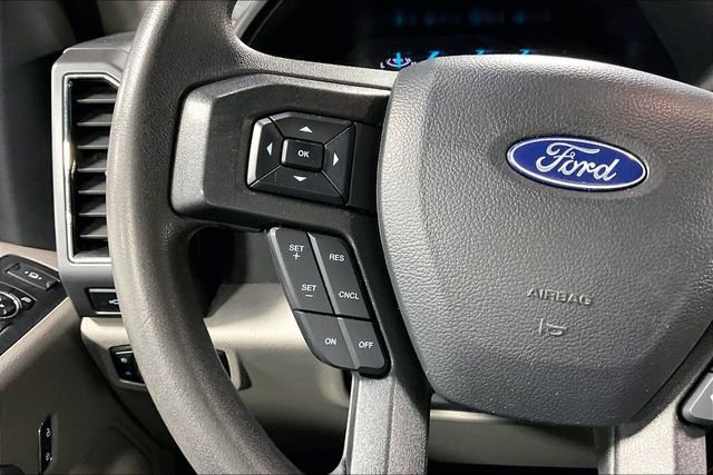 Used 2022 Ford F250 XLT w/ XLT Premium Package AWD/4WD image 12