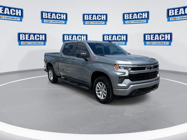 Used 2024 Chevrolet Silverado 1500 RST w/ Z71 Off-Road Package AWD/4WD image 2