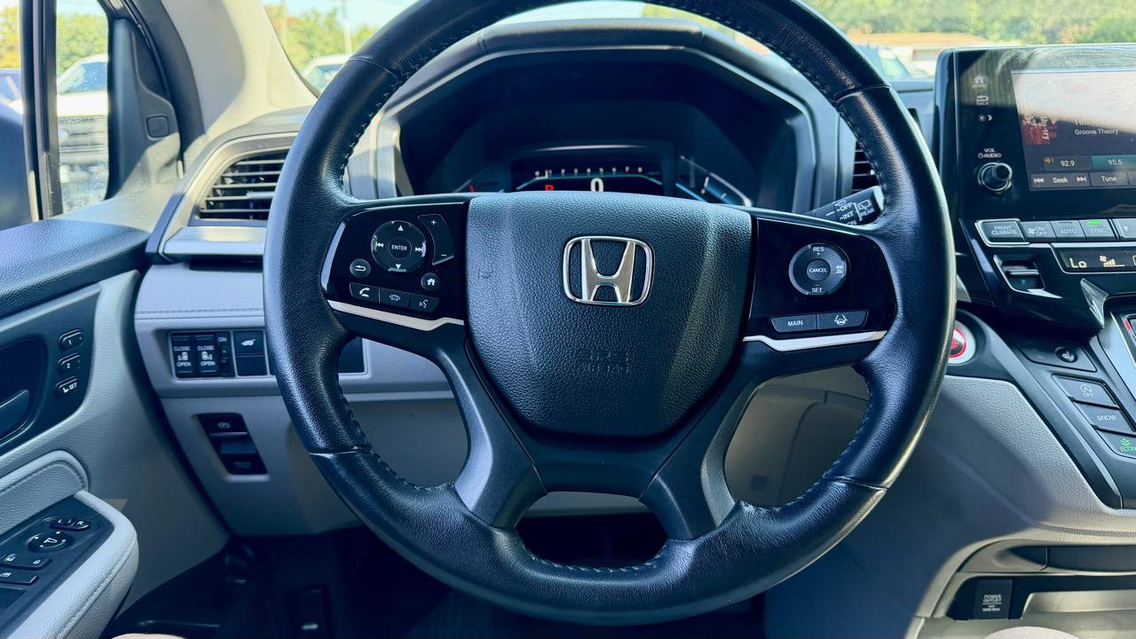 Used 2020 Honda Odyssey EX-L image 17