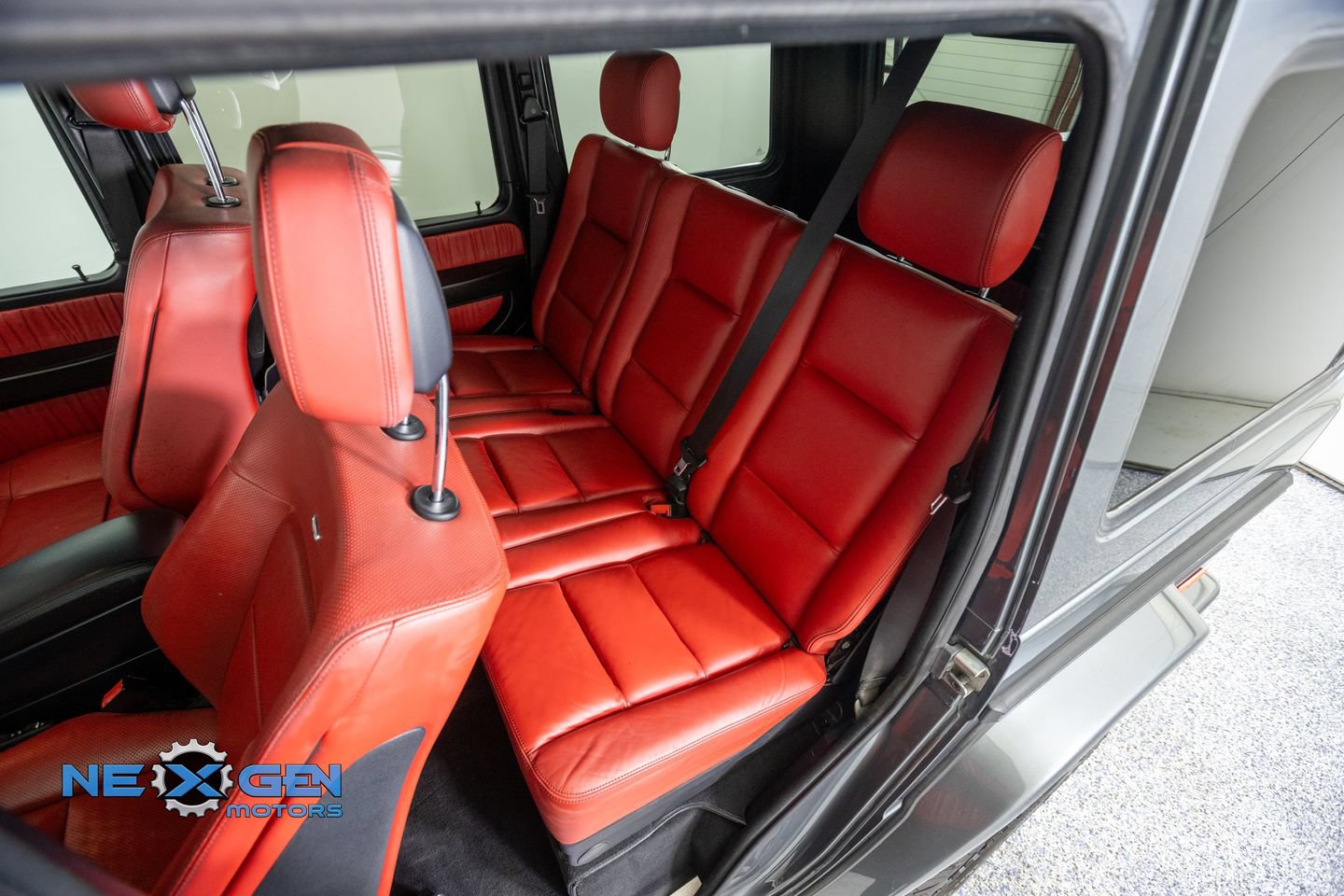 Used 2013 Mercedes-Benz G 63 AMG 4MATIC image 36