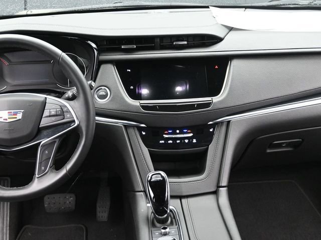 Certified 2025 Cadillac XT5 Premium Luxury image 25