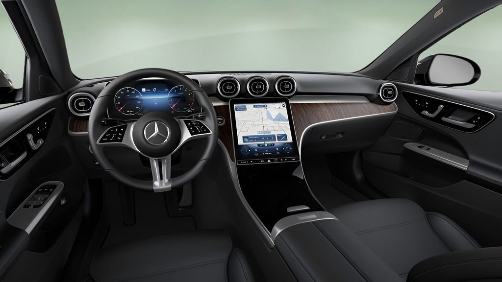 Used 2025 Mercedes-Benz C 300 Sedan image 38