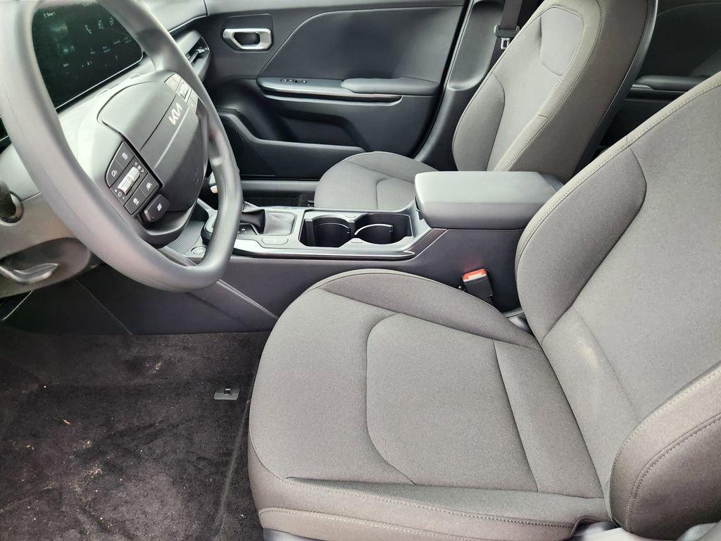 New 2026 Kia K4 FWD image 9