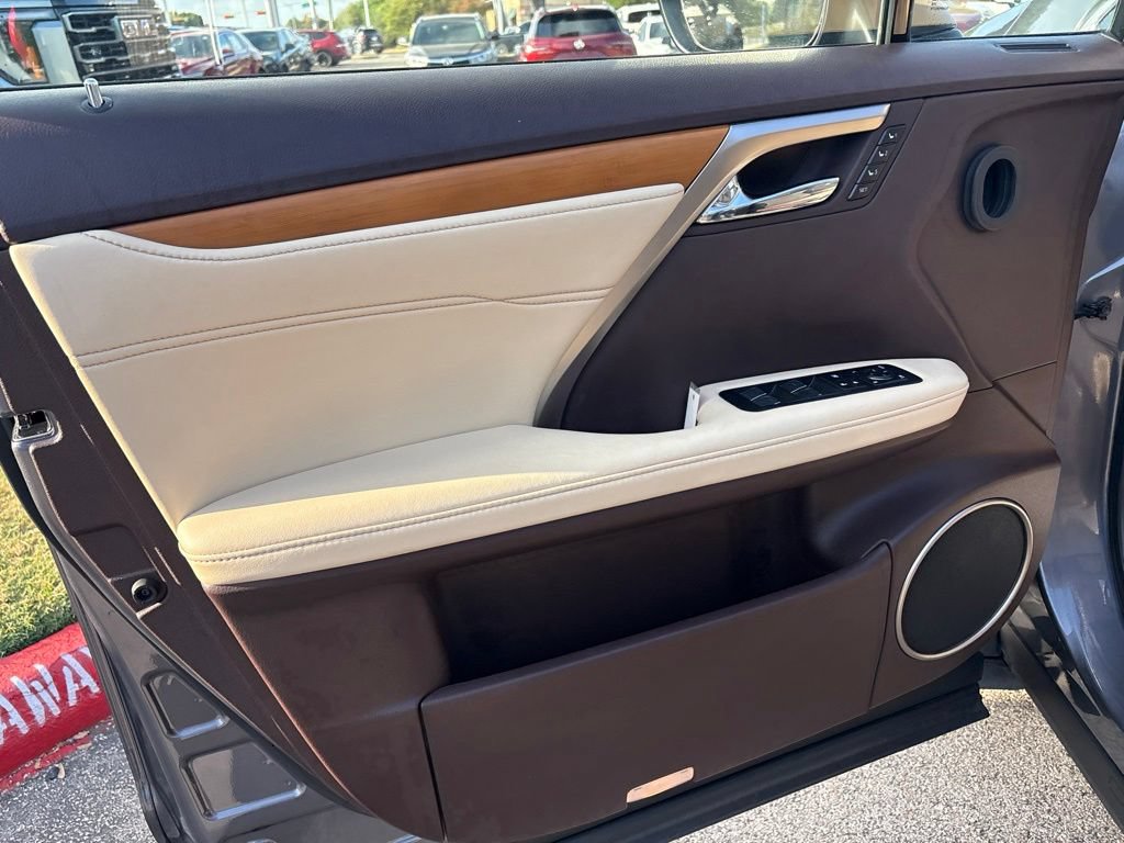 Used 2019 Lexus RX 350 FWD w/ Navigation Package image 12