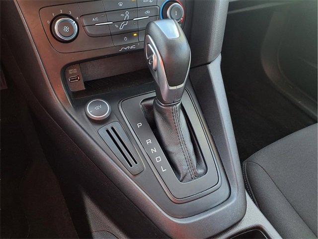 Used 2015 Ford Focus SE image 11