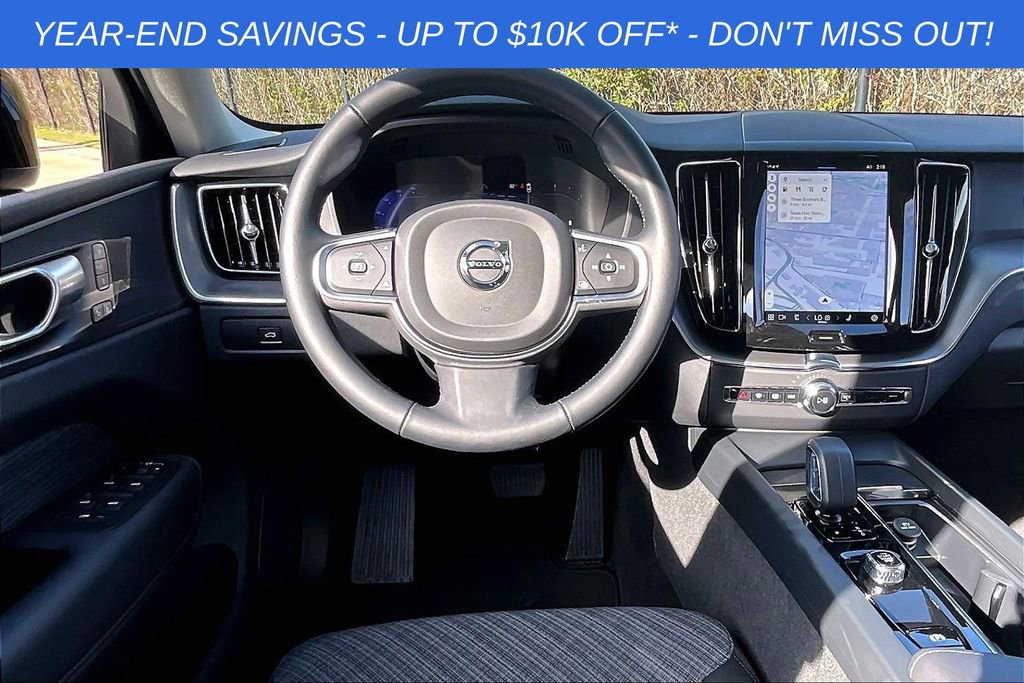Used 2025 Volvo XC60 B5 Core w/ Protection Package Premier image 7