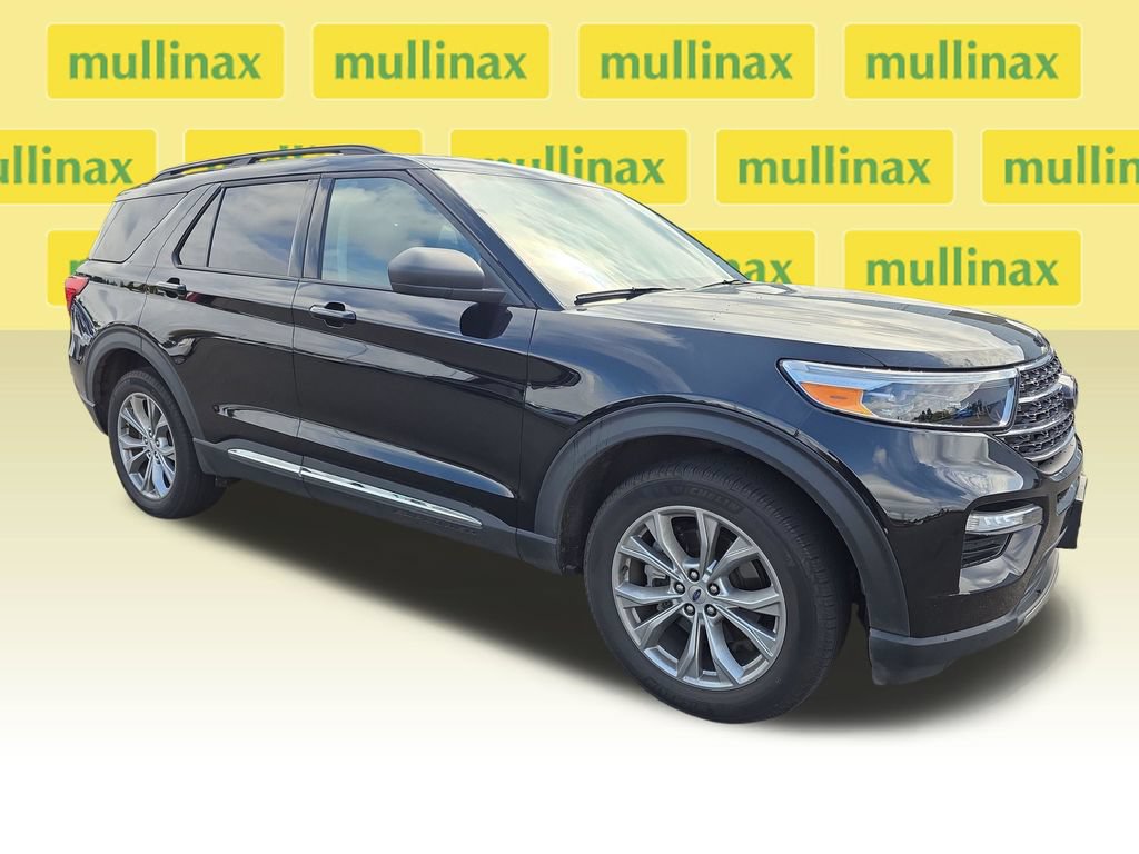 Used 2022 Ford Explorer XLT w/ Equipment Group 202A AWD/4WD image 1