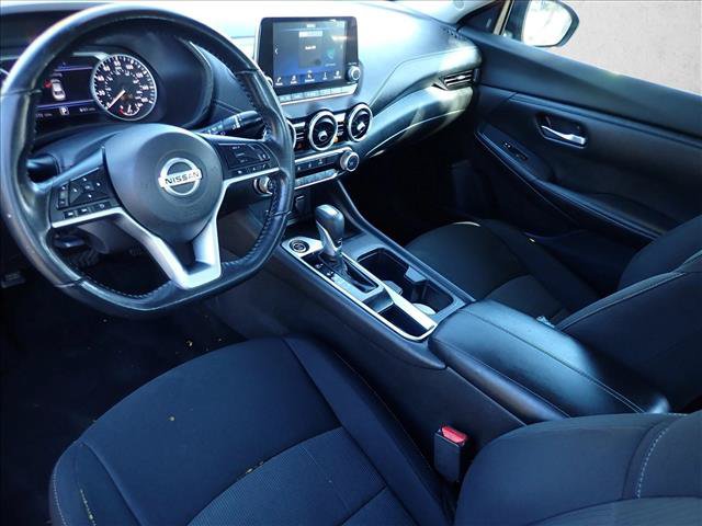 Used 2022 Nissan Sentra SV FWD image 9