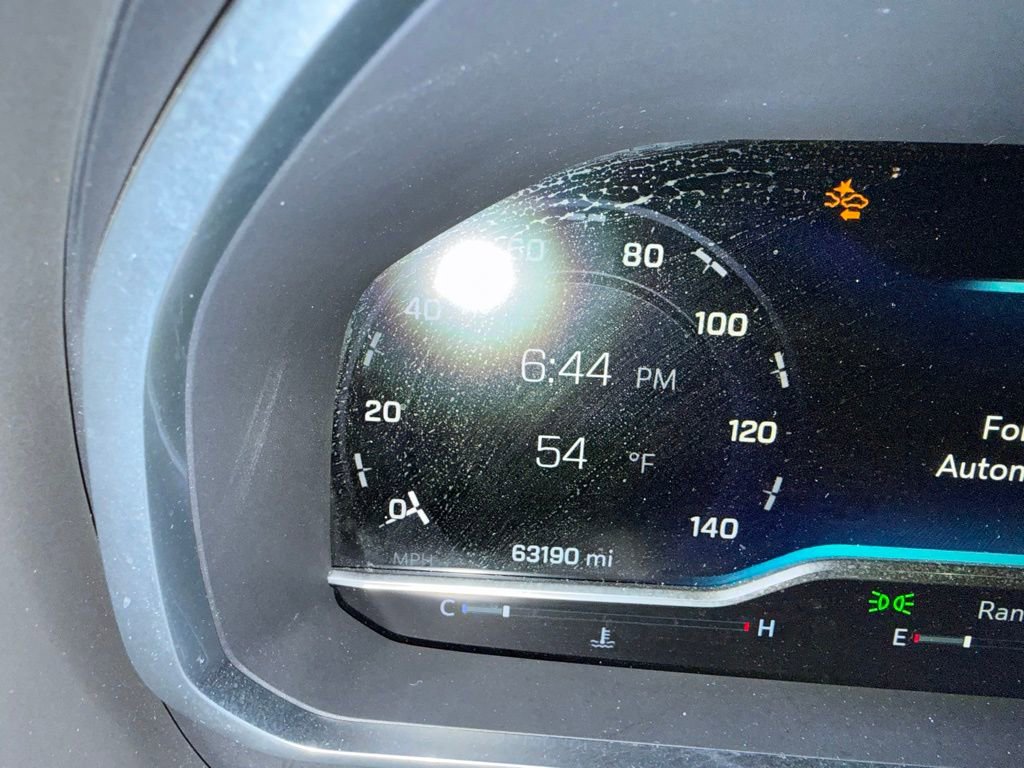 Used 2023 Chevrolet Suburban Premier image 21