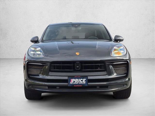 Used 2023 Porsche Macan S AWD/4WD image 2