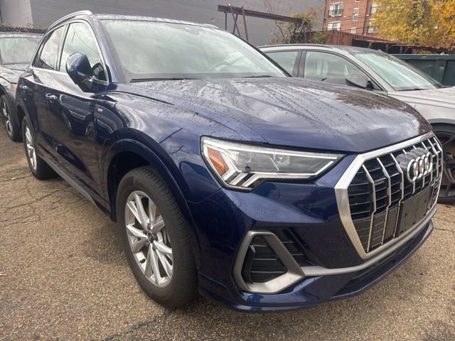Used 2022 Audi Q3 2.0T Premium Plus w/ Premium Plus Package