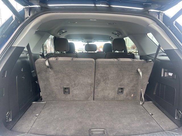 Used 2022 Ford Explorer XLT image 10