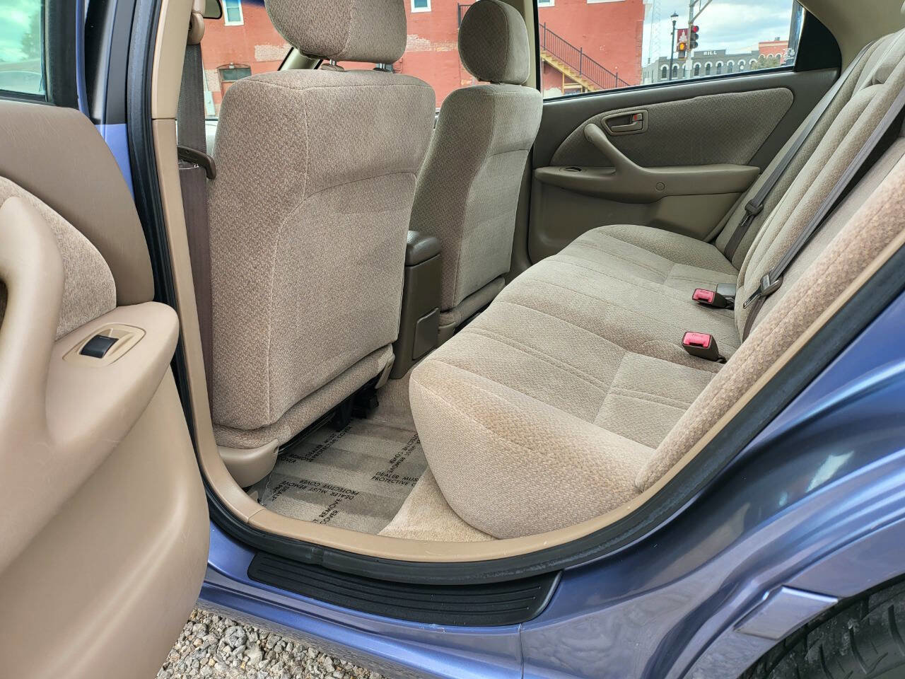 Used 2000 Toyota Camry LE image 14