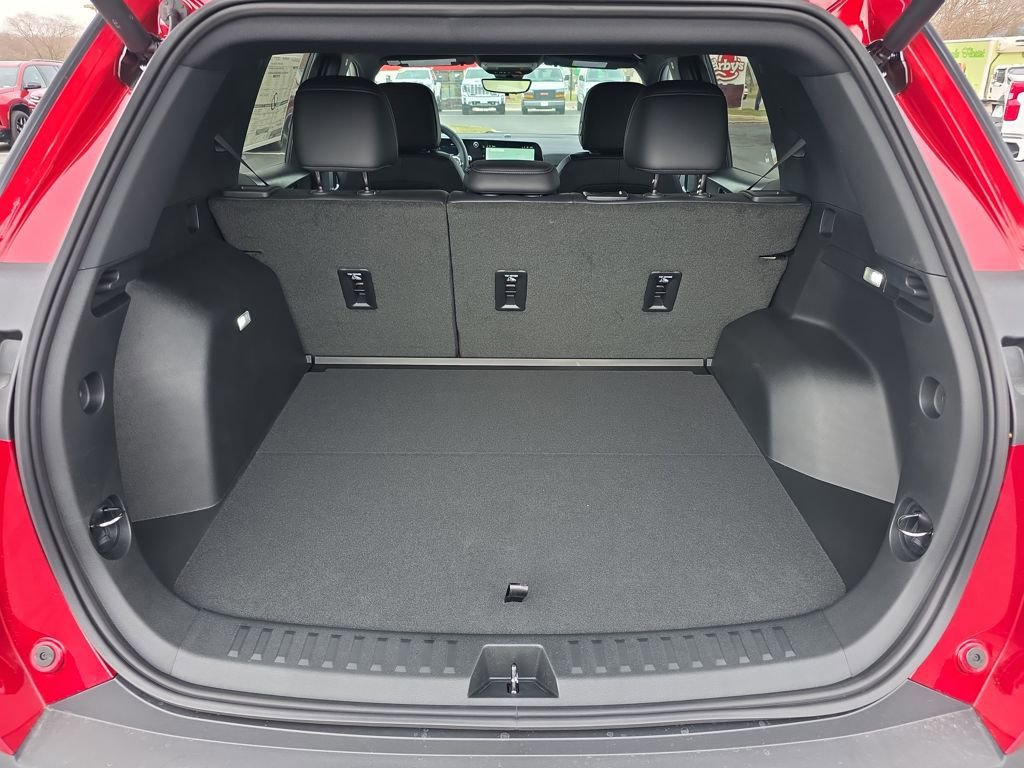 New 2026 Chevrolet Equinox LT w/ Convenience Package II image 24