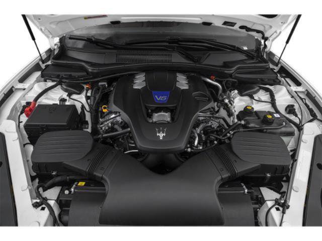 Used 2022 Maserati Quattroporte Modena image 15