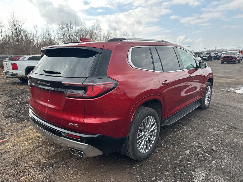 Used 2025 GMC Acadia Denali image 2