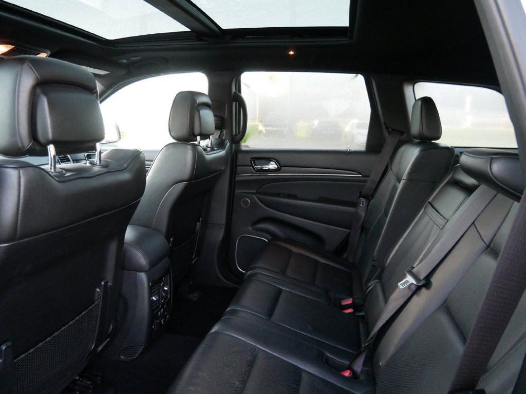Used 2020 Jeep Grand Cherokee High Altitude AWD/4WD image 11