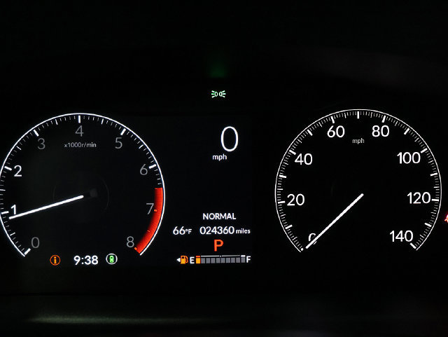 Used 2023 Honda Pilot TrailSport image 18