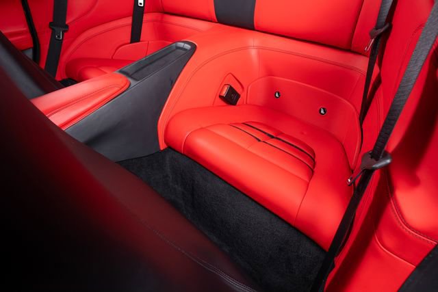 Used 2019 Ferrari Portofino RWD image 29