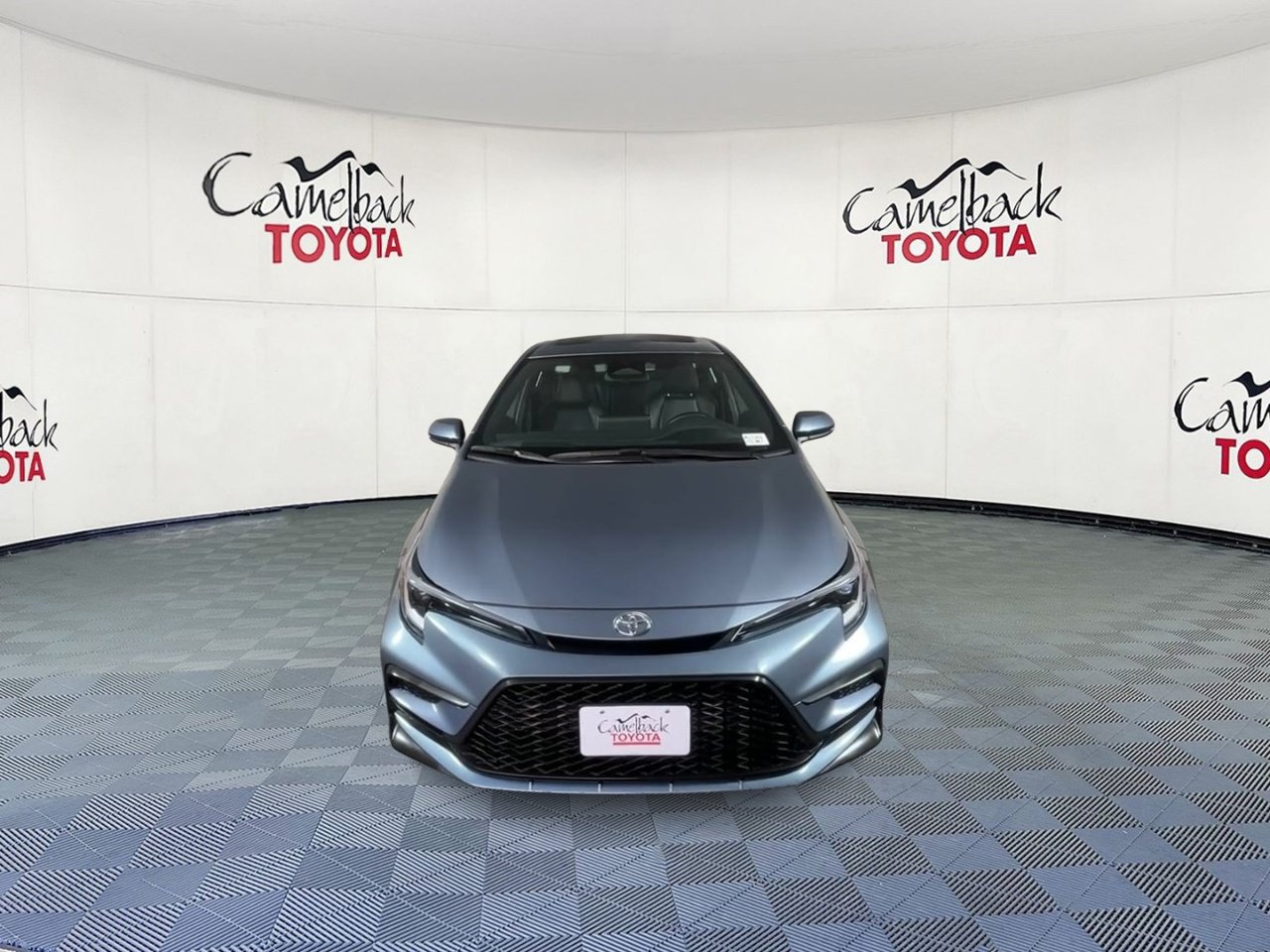 Used 2024 Toyota Corolla XSE FWD image 5