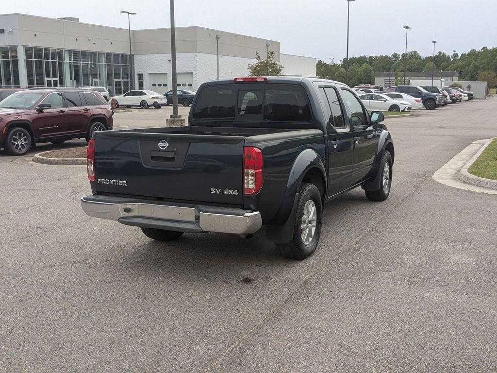 Used 2019 Nissan Frontier SV AWD/4WD image 5