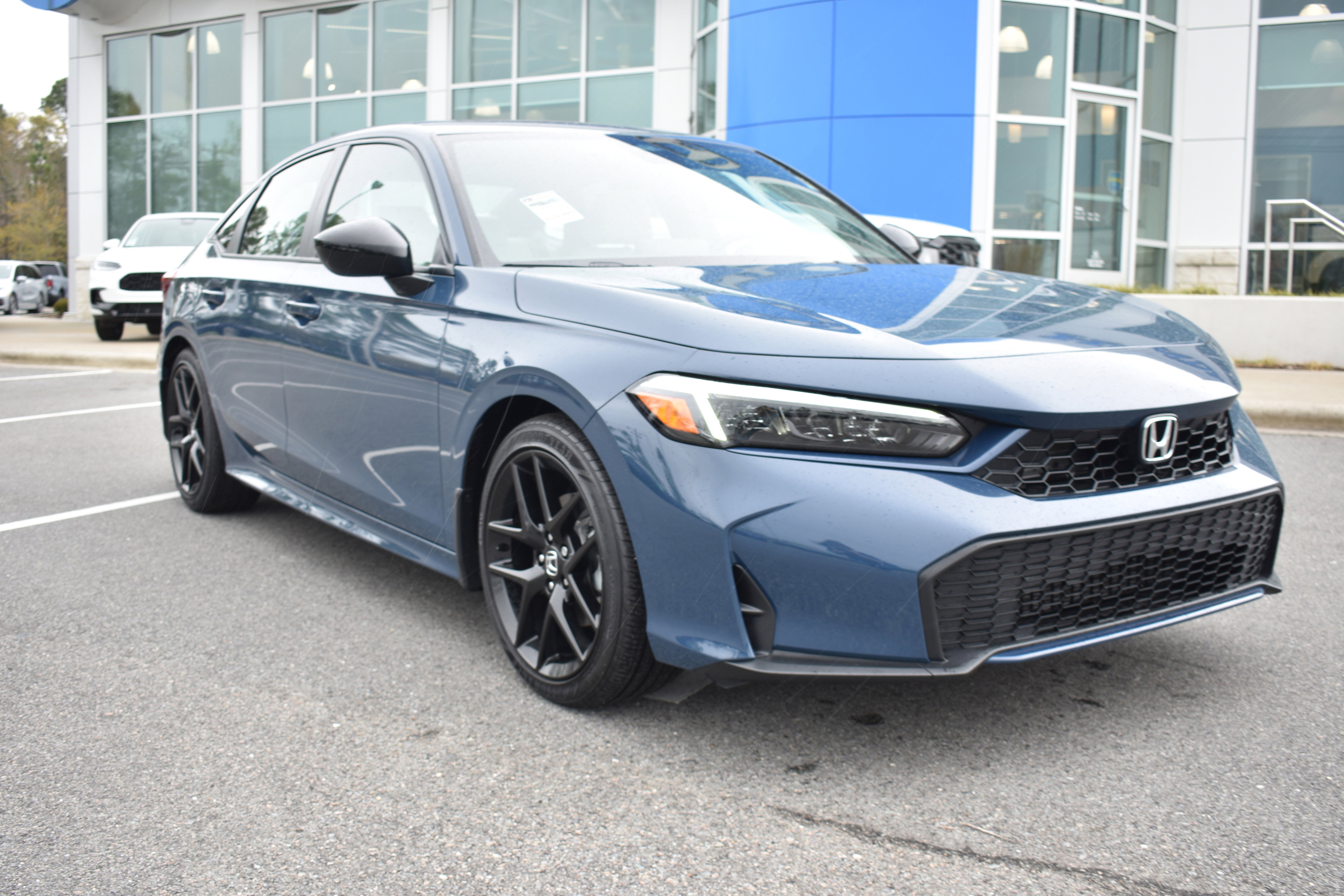 Used 2025 Honda Civic Sport image 3