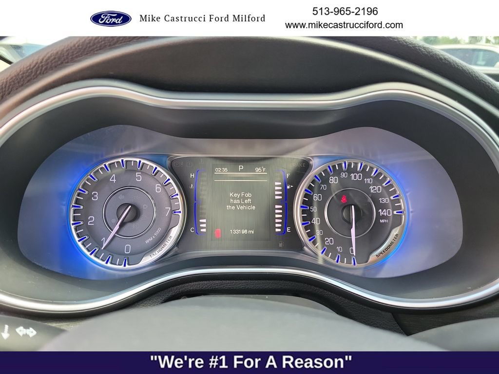 Used 2015 Chrysler 200 Limited FWD image 12