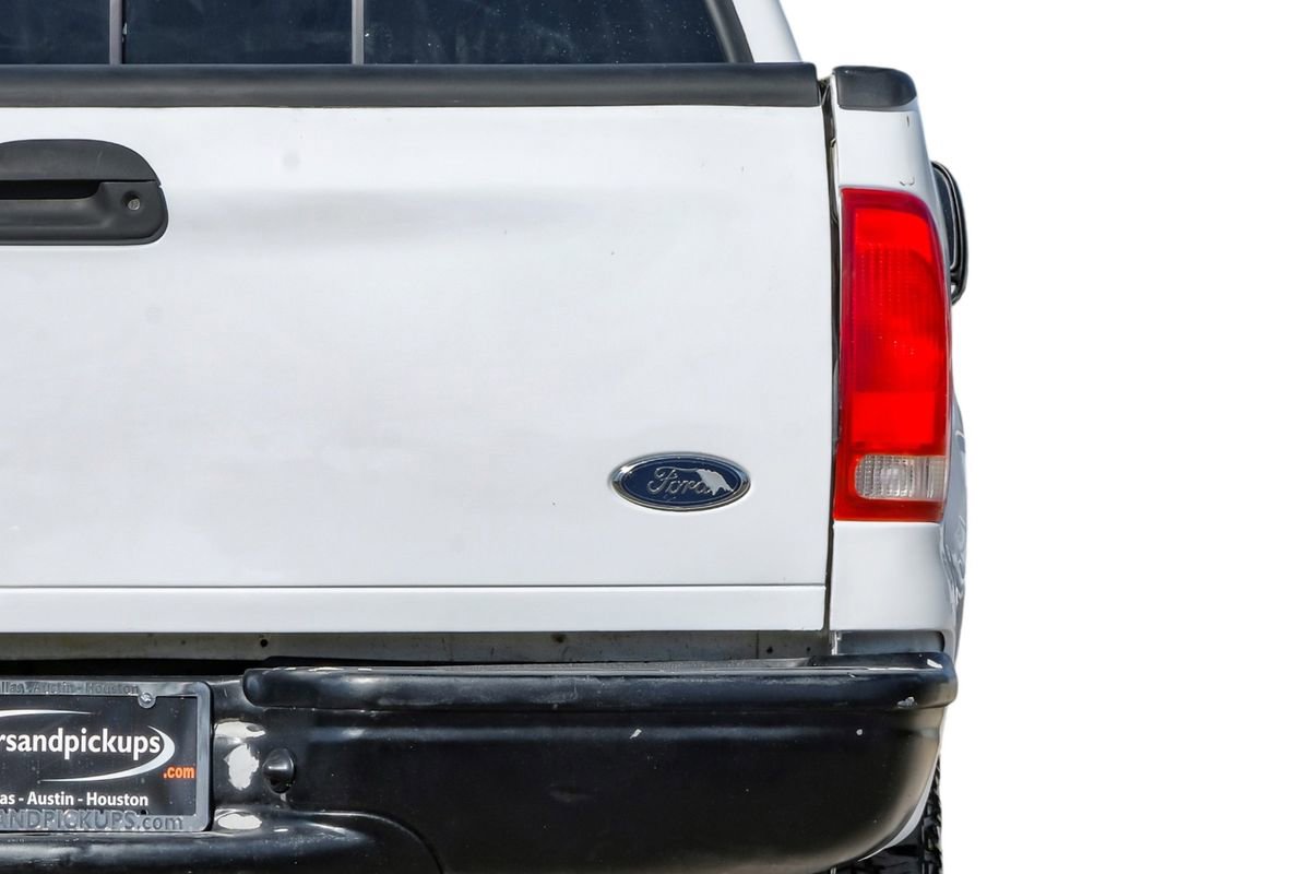 Used 2005 Ford F250 XL image 48