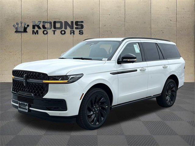 New 2025 Lincoln Navigator Reserve w/ Jet Appearance Package image 1