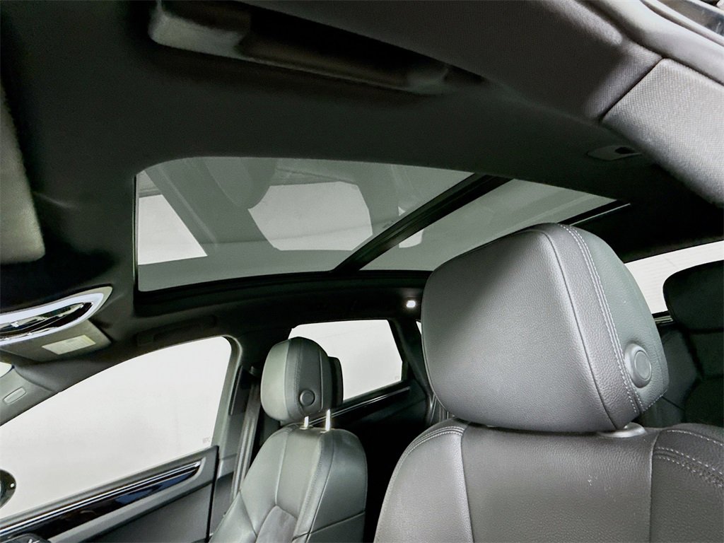 Used 2021 Porsche Macan image 24