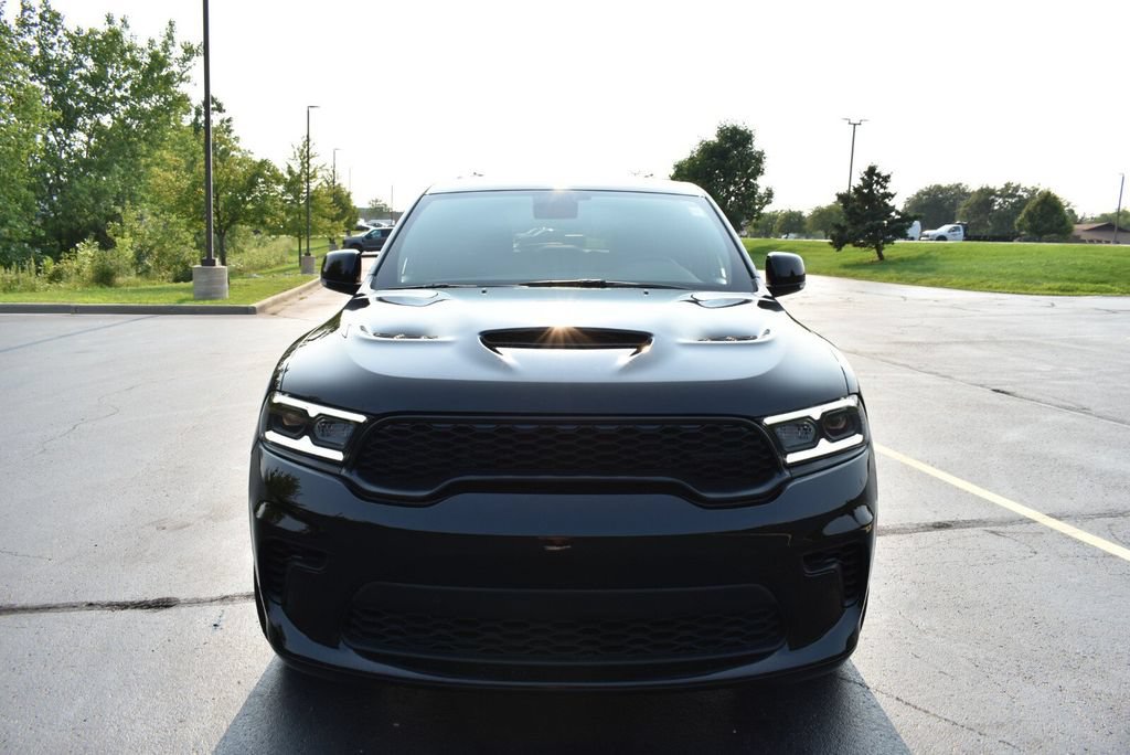 New 2026 Dodge Durango R/T w/ Blacktop Package AWD/4WD image 2