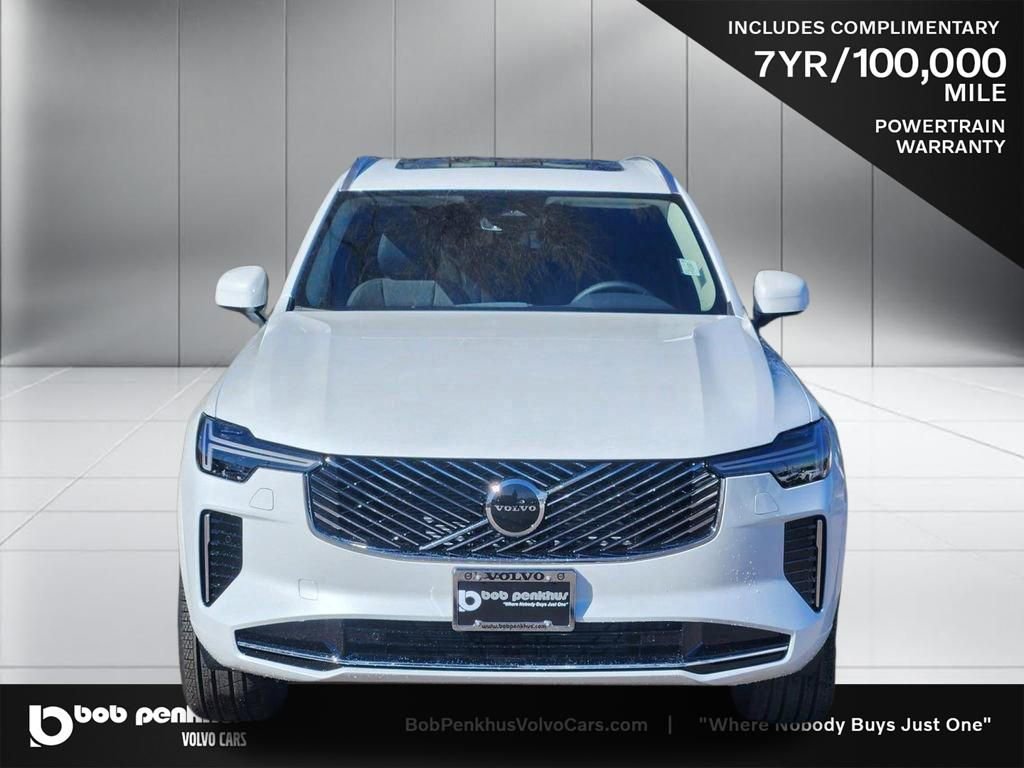 New 2026 Volvo XC90 B5 Core image 21