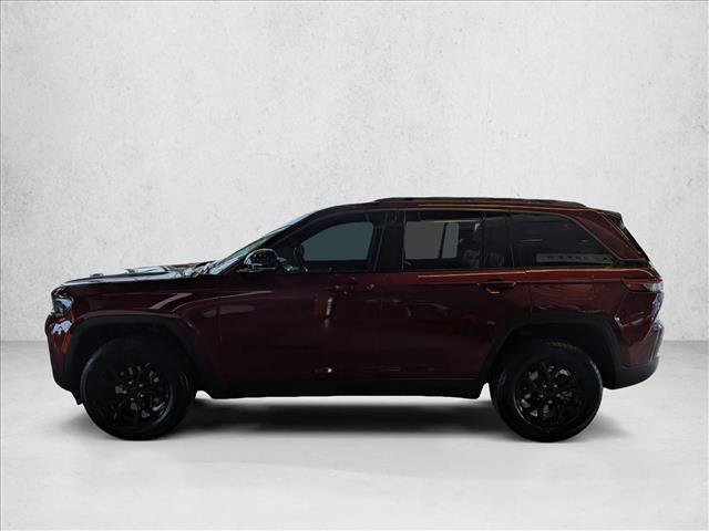 New 2026 Jeep Grand Cherokee Altitude image 9