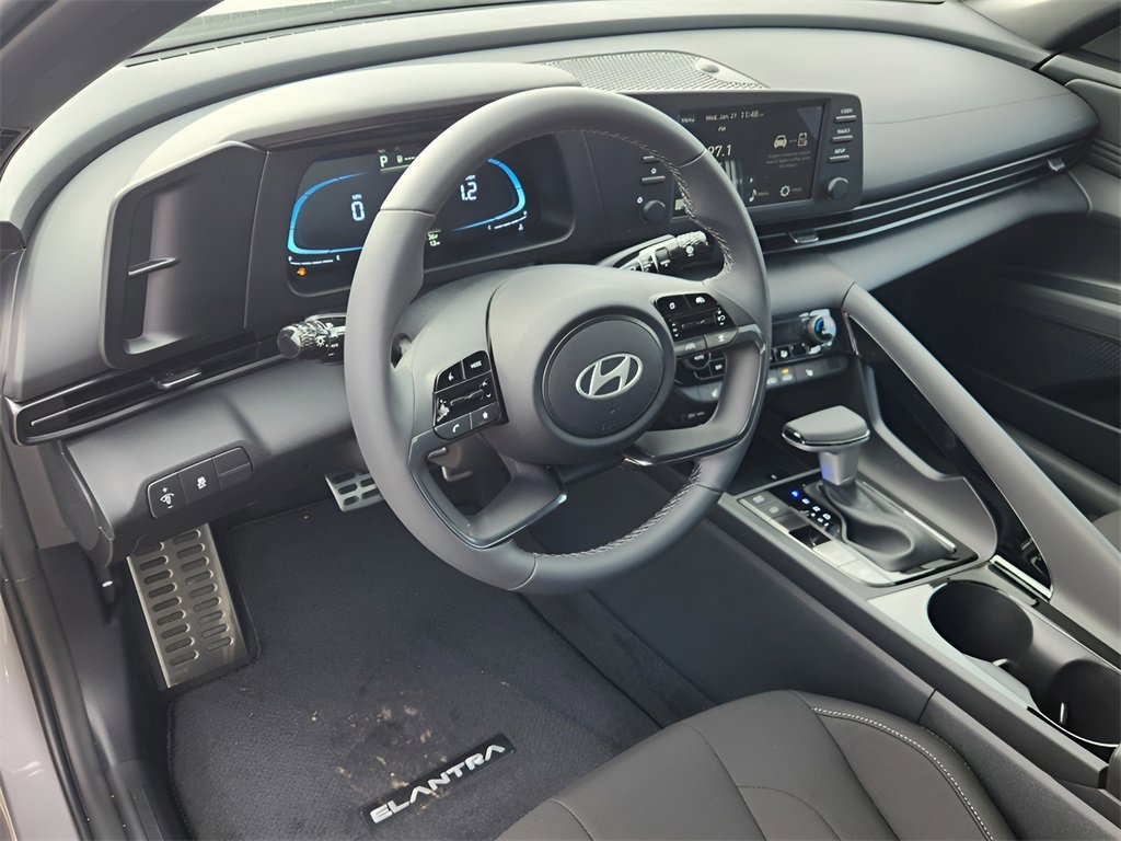 New 2026 Hyundai Elantra SEL Sport image 14