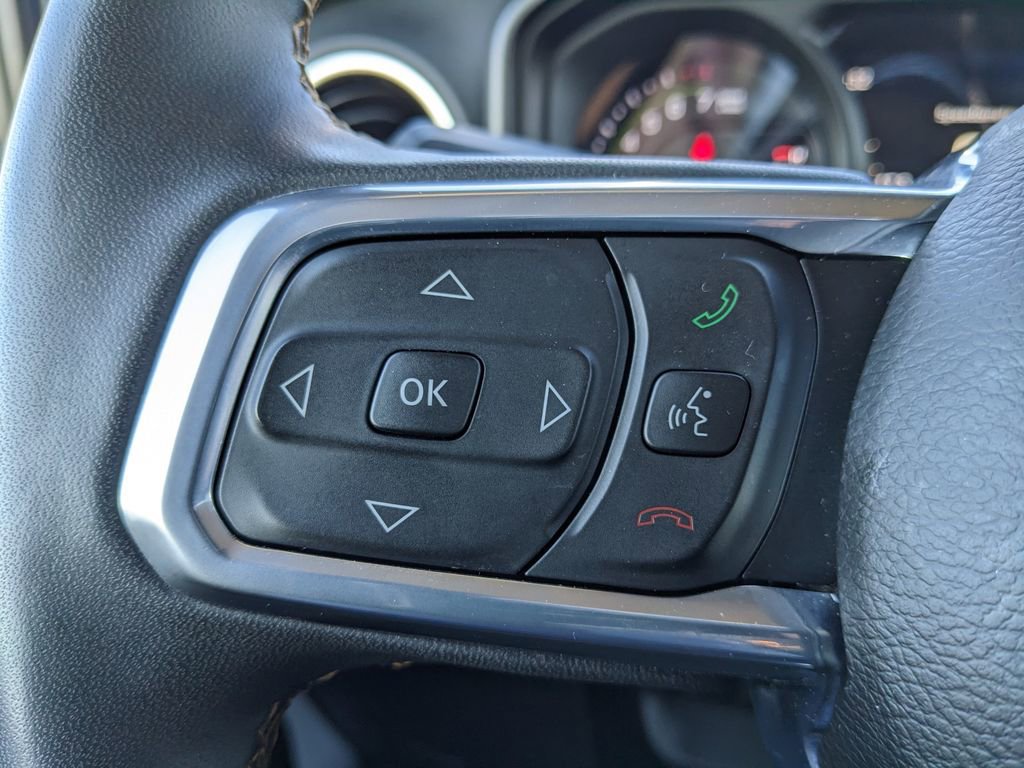 Used 2024 Jeep Wrangler Unlimited Sahara w/ Technology Group image 29