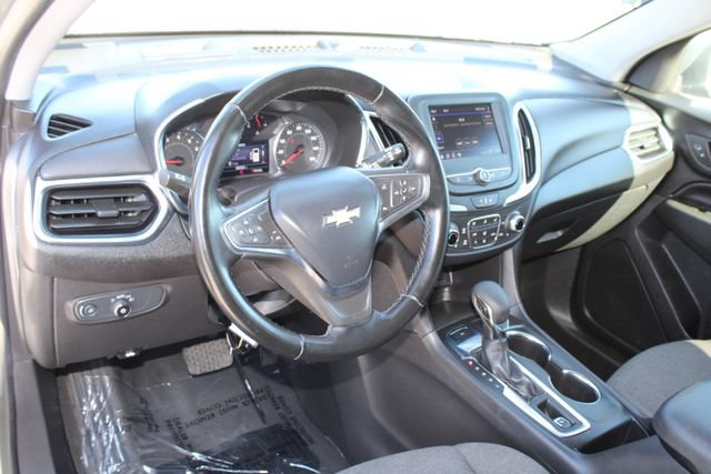 Used 2024 Chevrolet Equinox LT AWD/4WD image 15