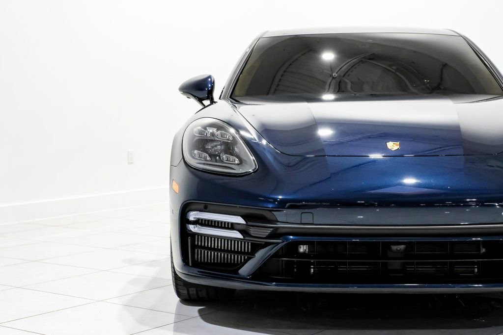 Used 2022 Porsche Panamera Turbo S image 38