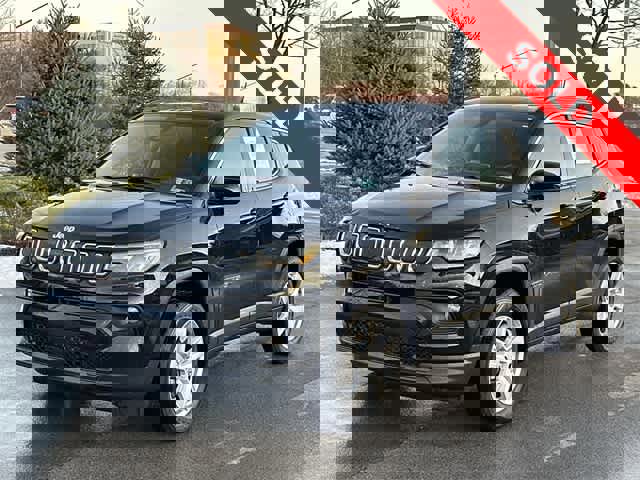 Used 2022 Jeep Compass Latitude w/ Convenience Group image 1