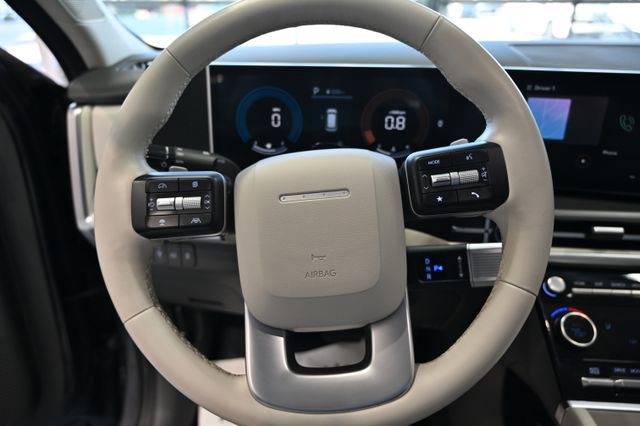 Used 2025 Hyundai Santa Fe SEL image 23