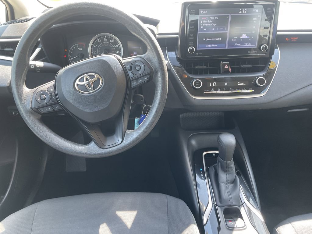 Used 2022 Toyota Corolla LE FWD image 15