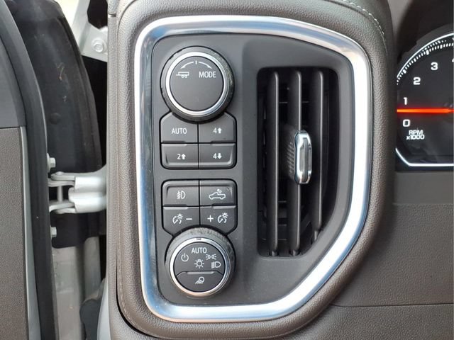 Used 2022 Chevrolet Silverado 2500 LT w/ Fleet Comfort Package AWD/4WD image 17