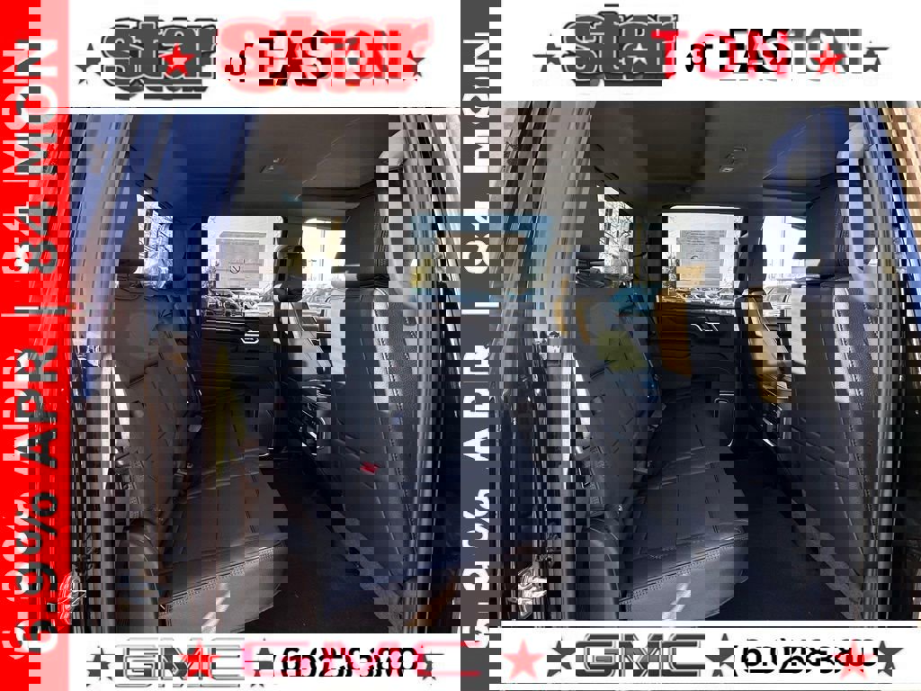 New 2026 GMC Sierra 2500 Denali w/ Denali Reserve Package image 13