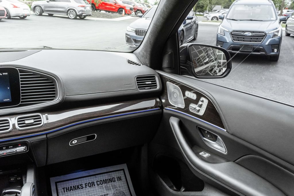 Used 2024 Mercedes-Benz GLS 63 AMG 4MATIC image 15