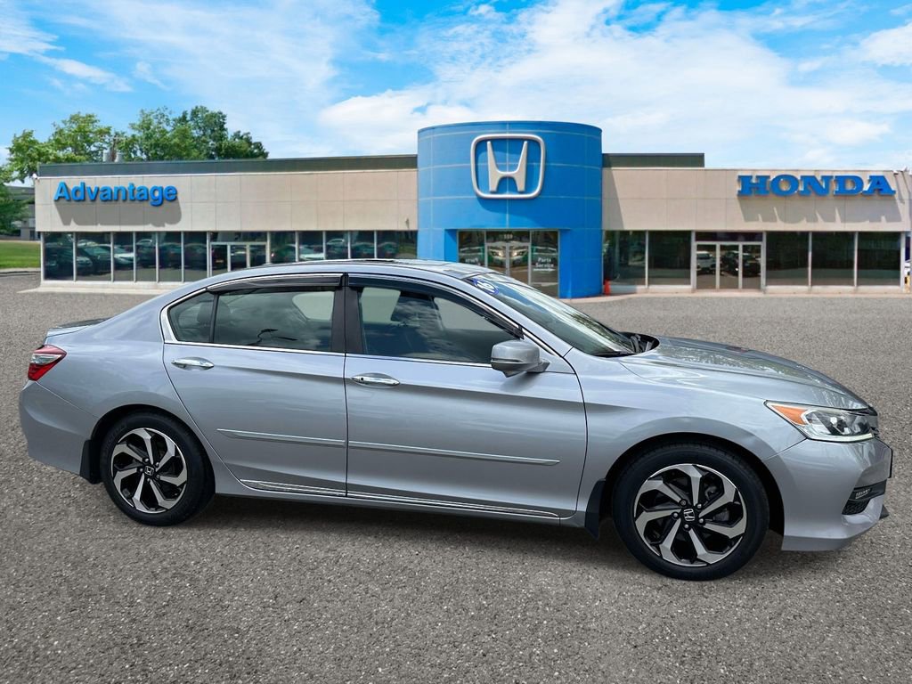 Used 2016 Honda Accord EX-L video 3